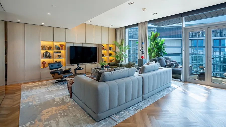 Eckresidenz mit vier Schlafzimmern und Terrasse, Bluewaters Residences