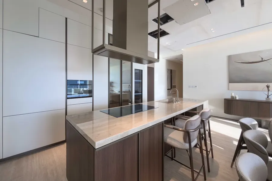 Three-Bedroom Residence with Terrace Pool, photo 7