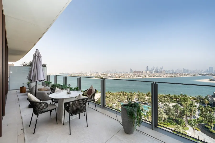 Residence with Palm and Fountain Views, photo 20